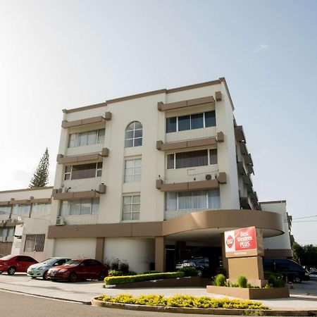 贝斯特韦斯特普拉斯特拉扎酒店 圣萨尔瓦多 外观 照片
